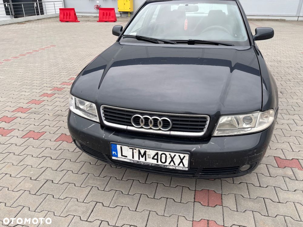 Audi A4 Limousine - 2