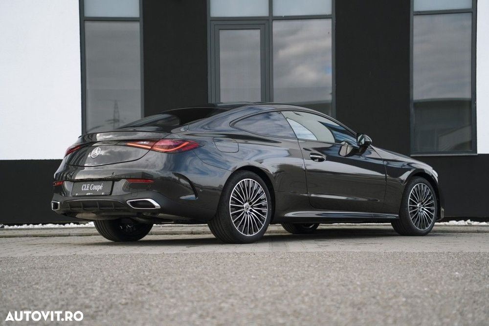 Mercedes-Benz CLE 300 4MATIC Aut. MHEV - 7