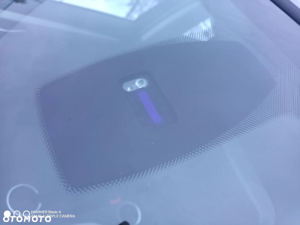 BMW X1 sDrive18i - 28