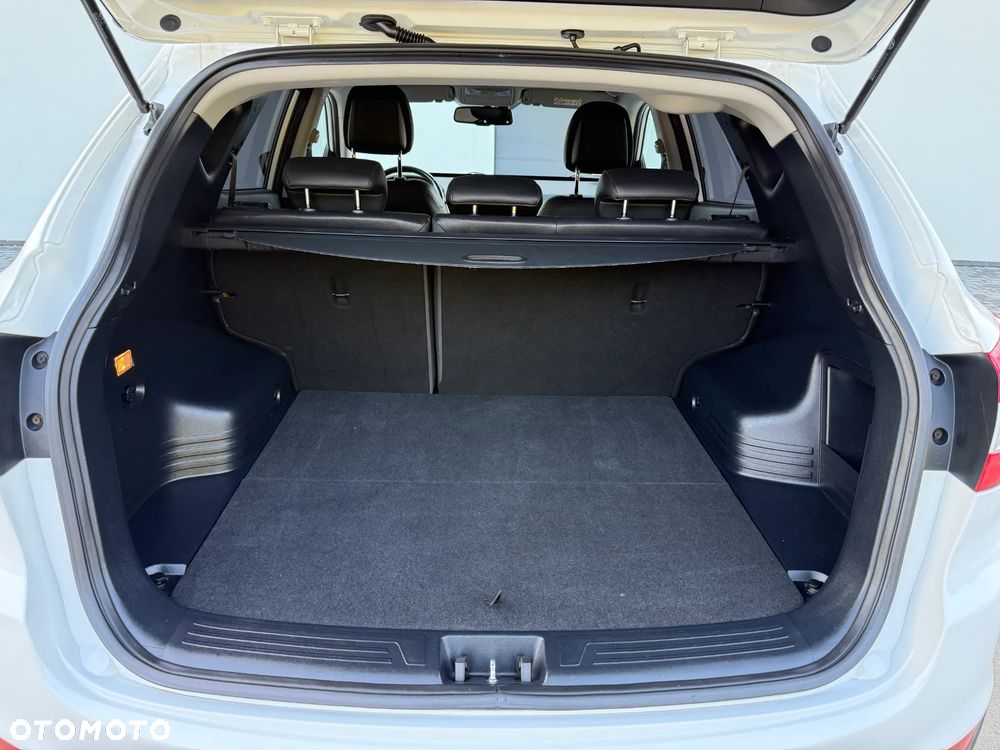 Hyundai ix35 - 30