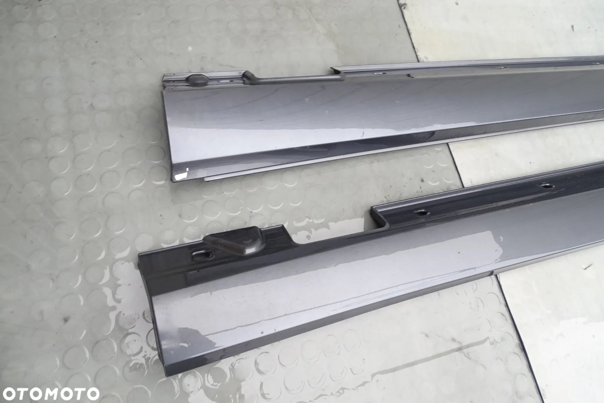 Mercedes E Klasa W212 Progi Listwy progowe 2126900140 2126900840 - 2
