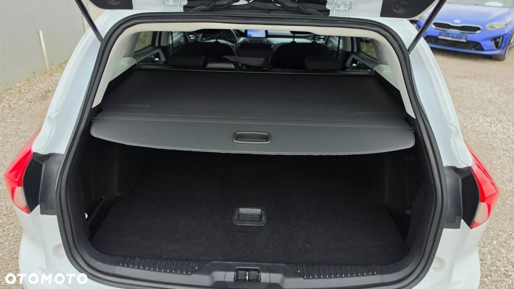 Ford Focus - 27