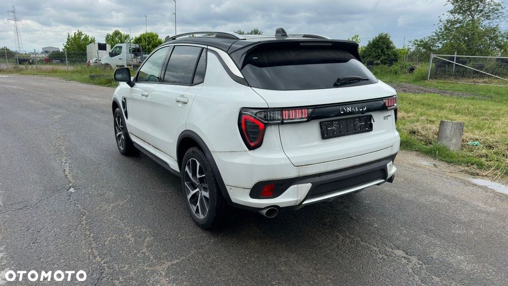 Lynk & Co 01 - 12