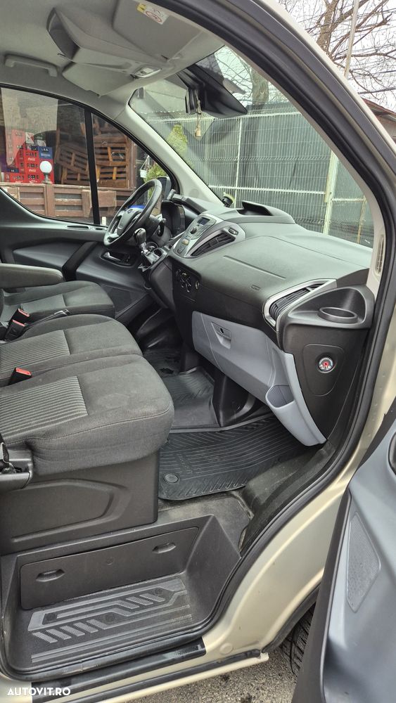 Ford Transit Custom - 11