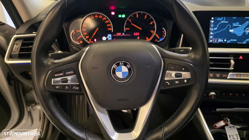 BMW 318 d Line Sport Auto - 42