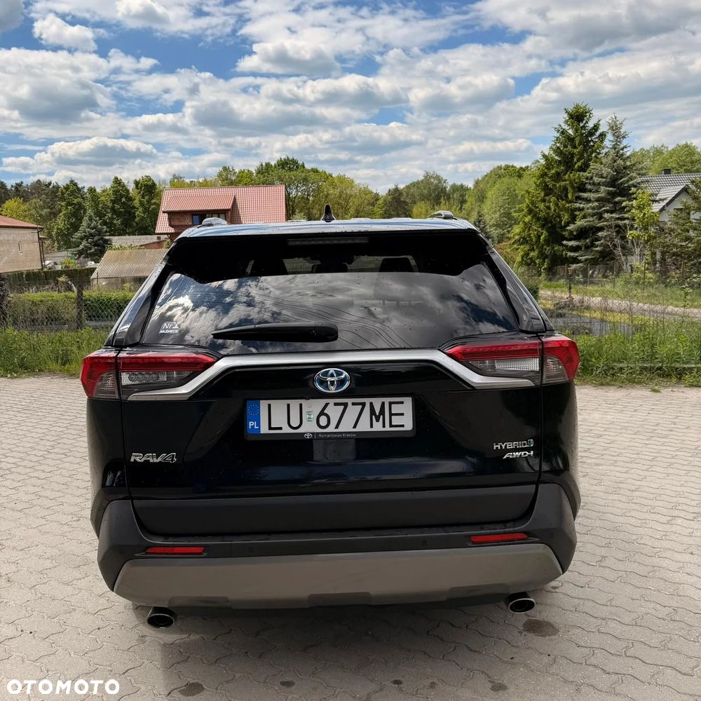 Toyota RAV4 - 6