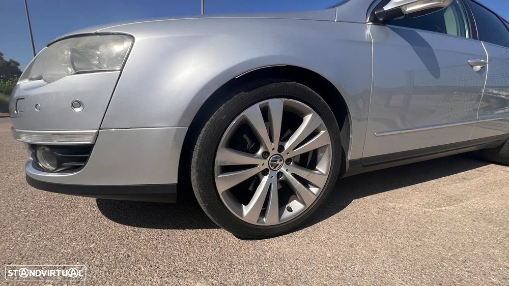 VW Passat Variant 2.0 TDI Sportline DSG - 22