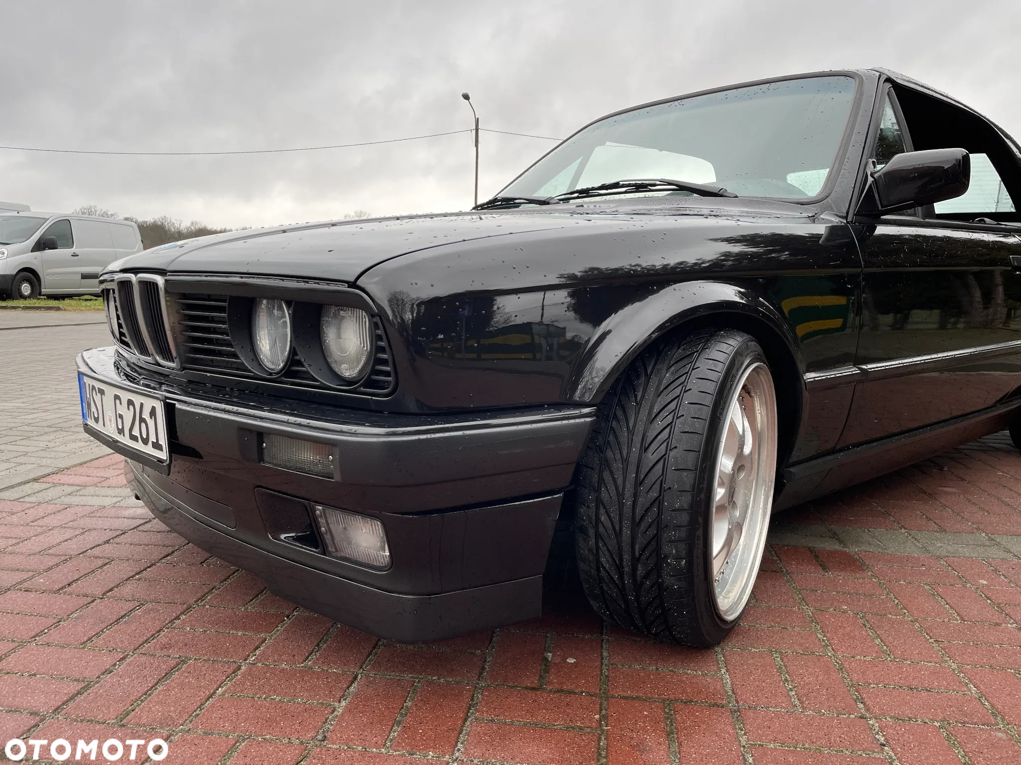 BMW Seria 3 325i - 14