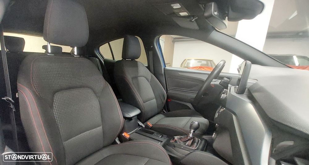 Ford Focus 1.0 EcoBoost MHEV ST-Line - 13