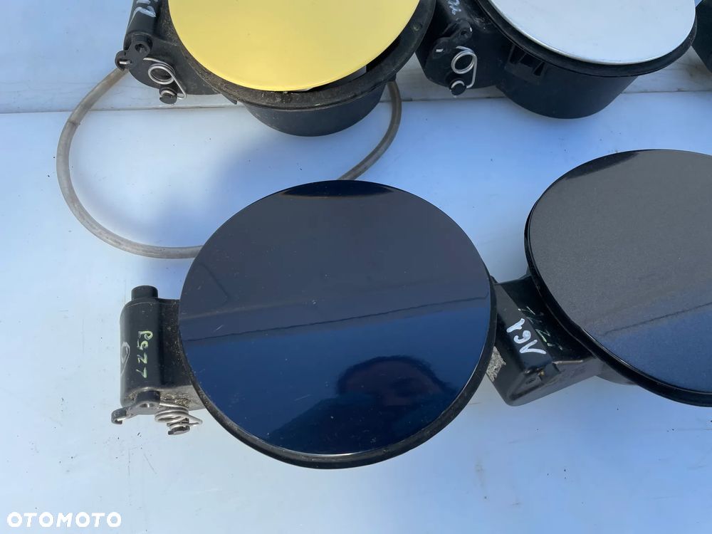 Klapka wlewu paliwa Audi A3 8P 3D LZ9Y LY7W LZ5J LZ7L LA7W I INNE - 3