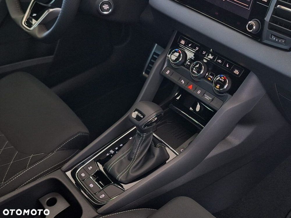 Skoda Karoq 1.5 TSI ACT Sportline DSG - 26