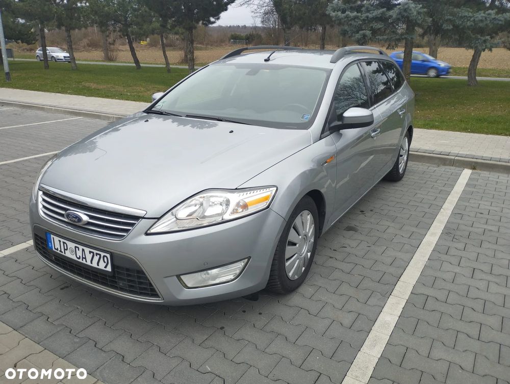 Ford Mondeo SW 2.0 Ghia Executive - 8