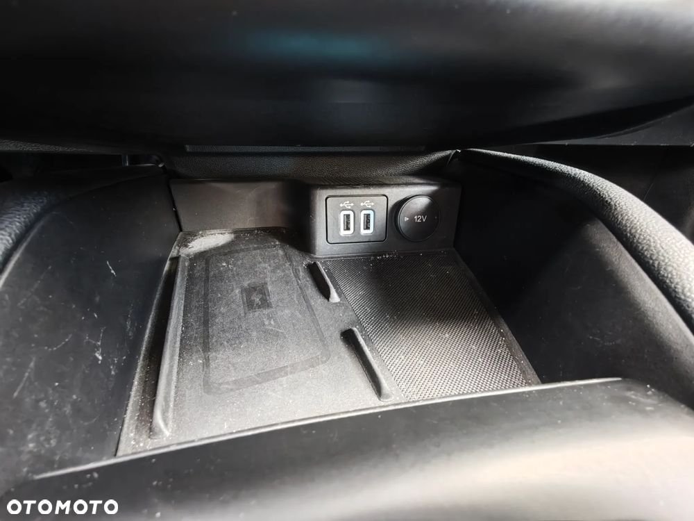 Ford Focus 1.5 EcoBlue STart-Stopp-System TITANIUM X - 35