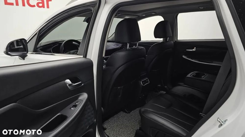 Hyundai Santa Fe - 19