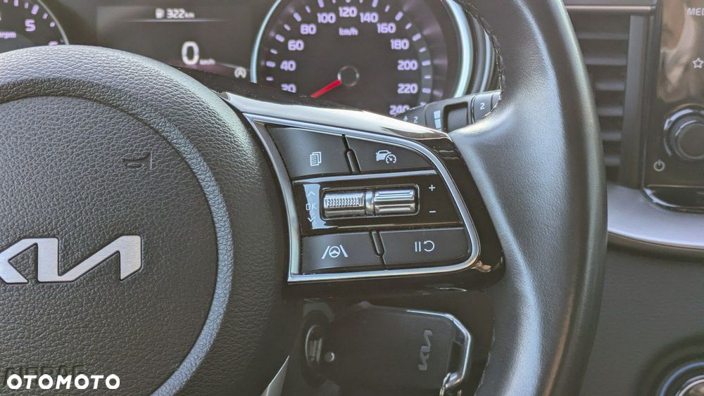 Kia Ceed 1.5 T-GDI M - 20