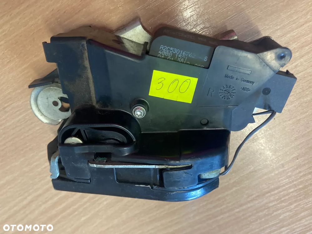 Zamek mercedes vito W639  a2c53016762 , 456208004003 A6397300735 - 8