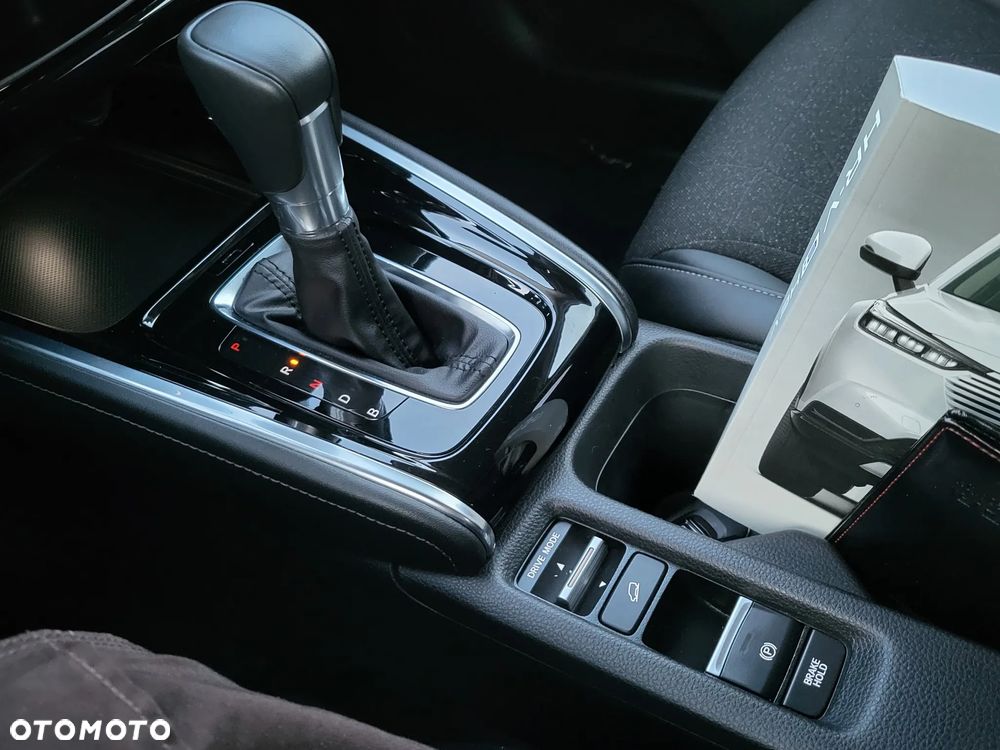 Honda HR-V 1.5 i-MMD Advance CVT - 21