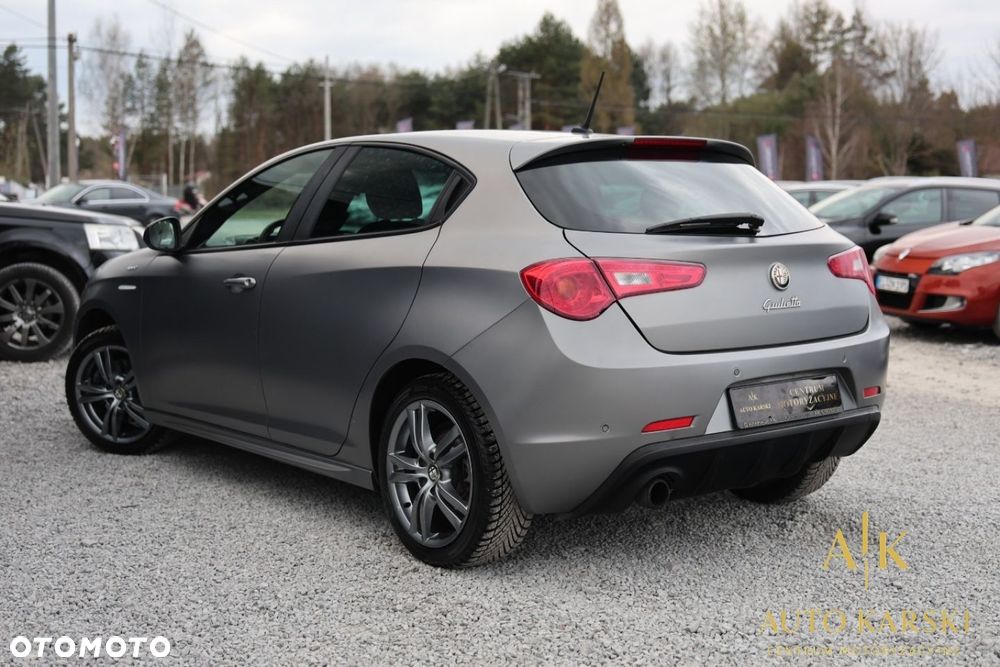 Alfa Romeo Giulietta - 6