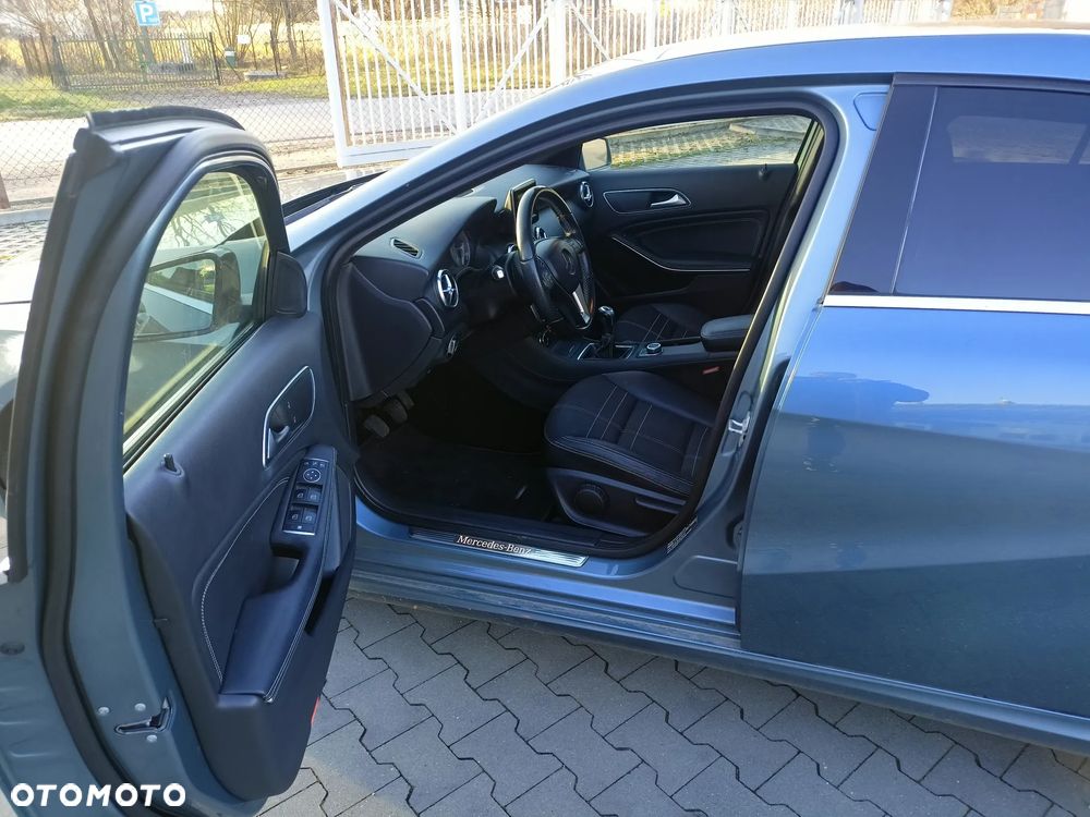 Mercedes-Benz Klasa A 200 - 9