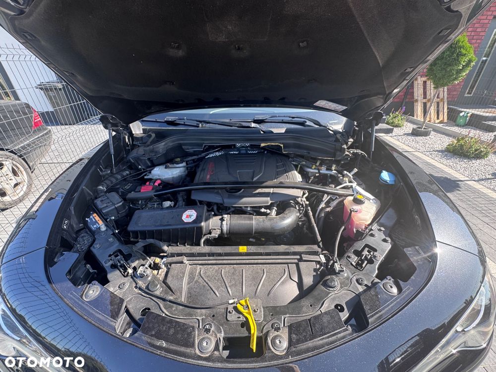 Alfa Romeo Stelvio 2.0 Turbo TI Q4 - 9