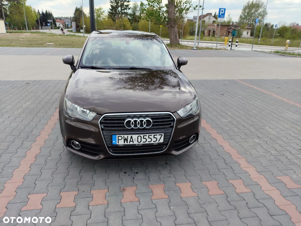 Audi A1 Sportback 1.6 TDI S line edition - 3
