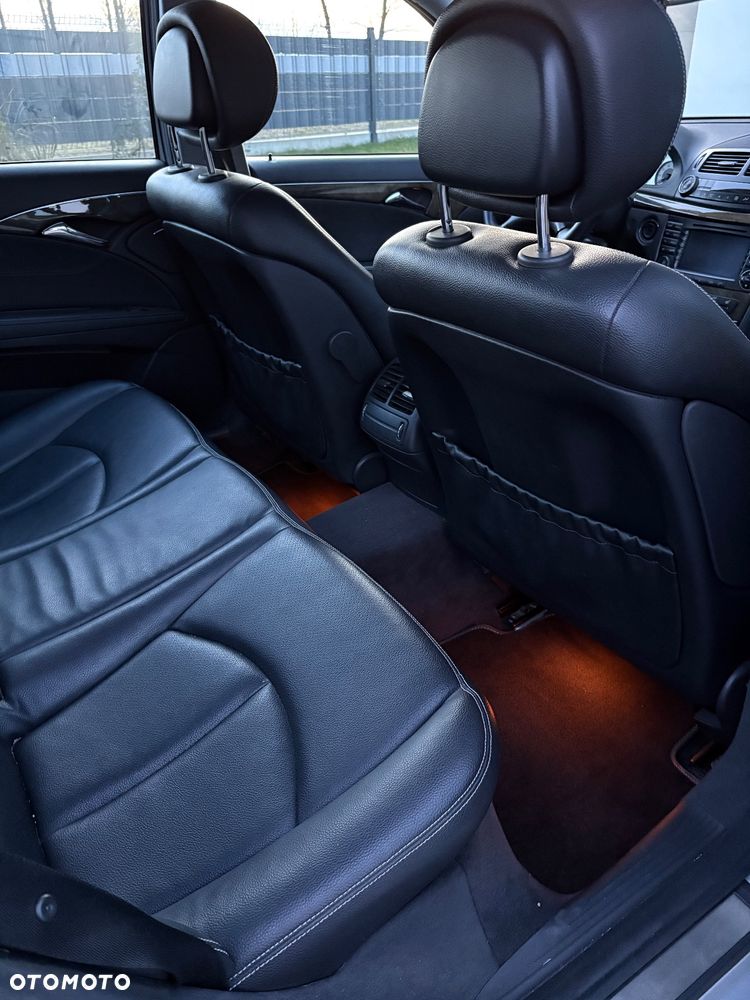 Mercedes-Benz Klasa E - 26