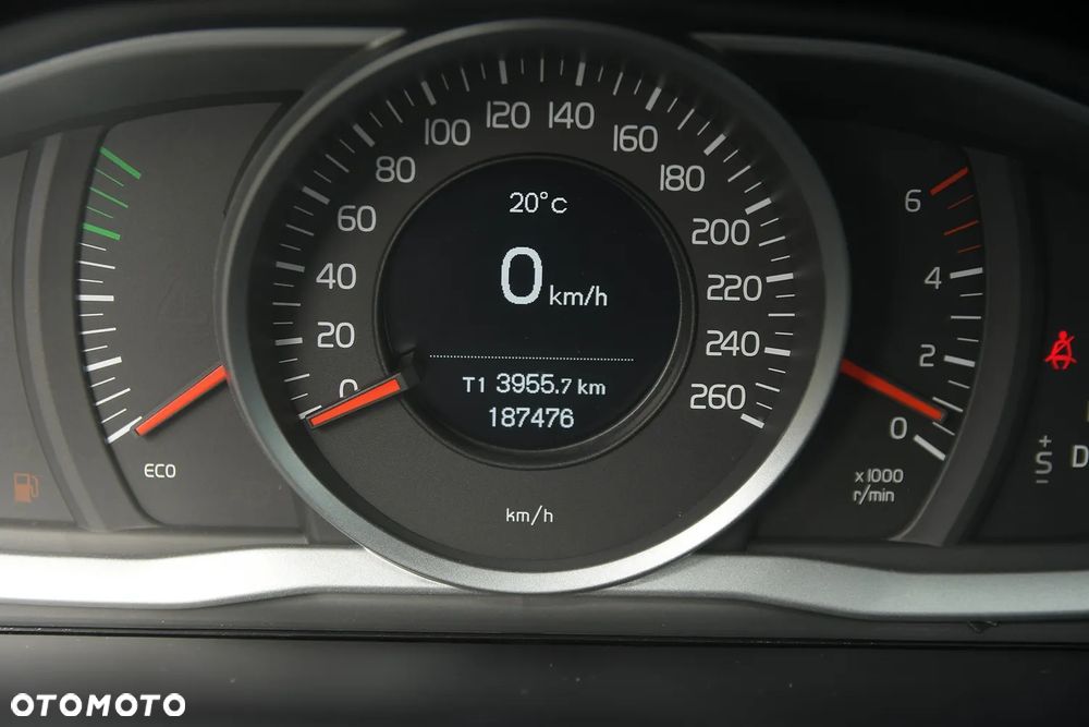 Volvo XC 60 - 37