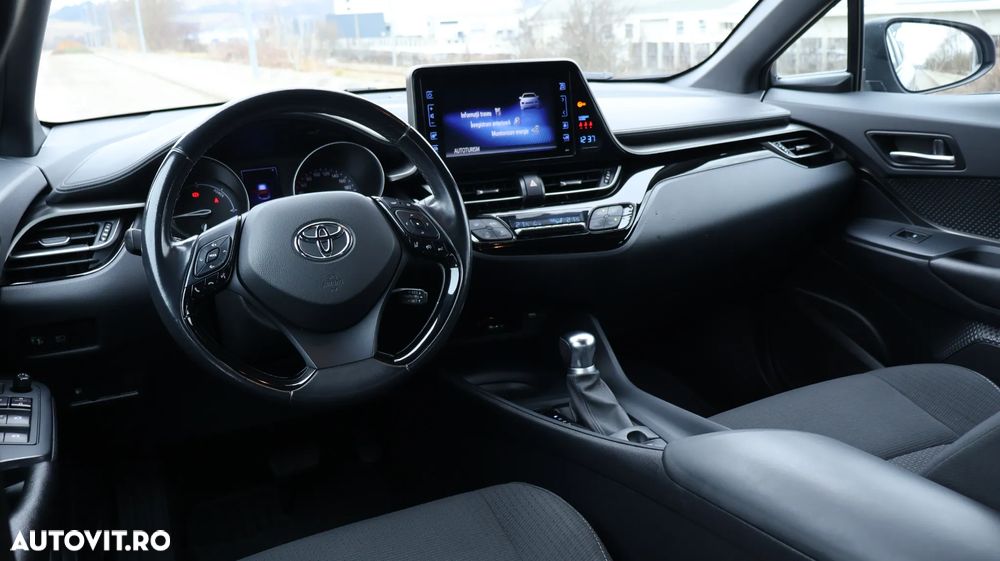 Toyota C-HR Business-Edition - 8