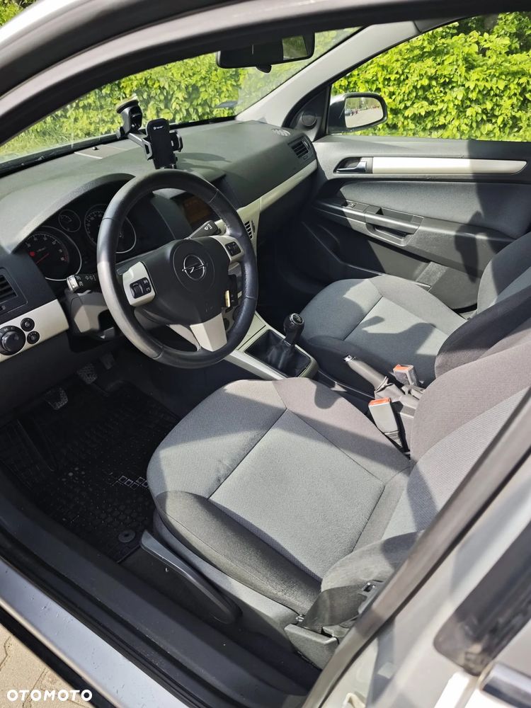 Opel Astra 1.6 Enjoy - 7