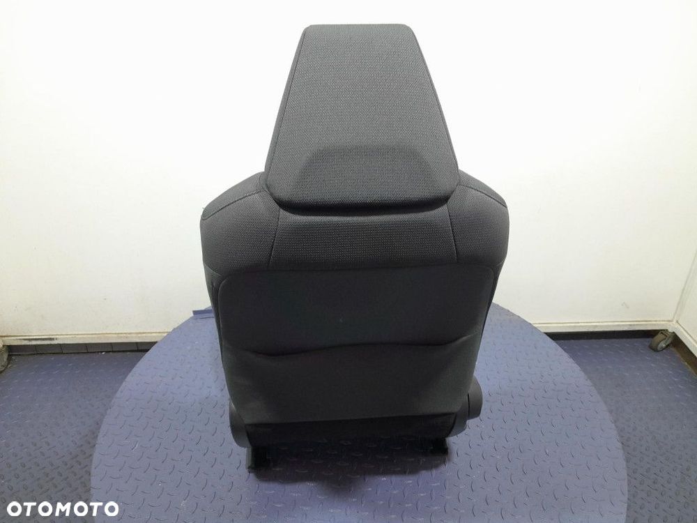 TOYOTA RAV4 V XA50 18- FOTEL PRAWY PRZEDNI PASAŻERA. - 5
