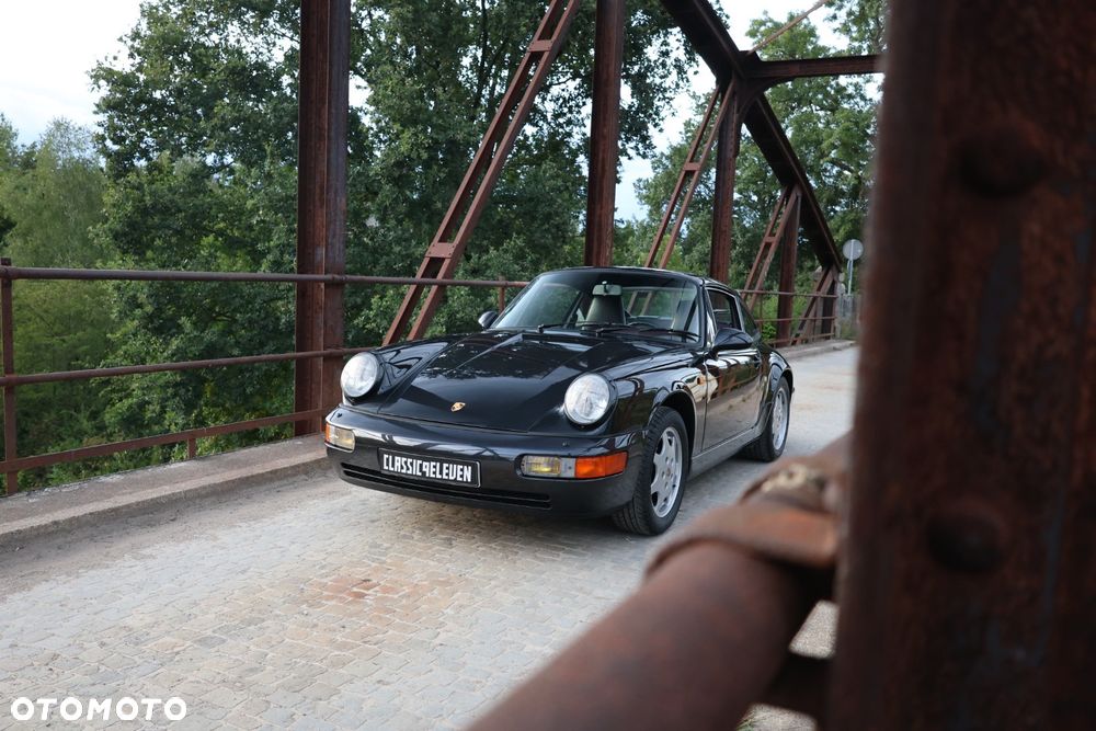 Porsche 911 2 - 3