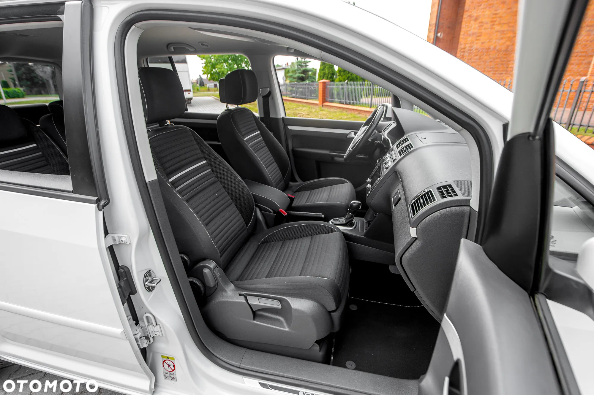 Volkswagen Touran 1.4 TSI DSG Cup - 7