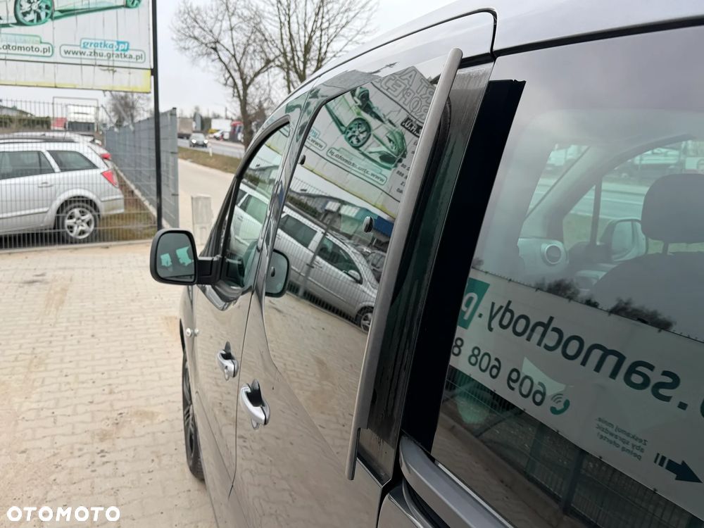 Citroën Berlingo Multispace PureTech 110 SELECTION - 10