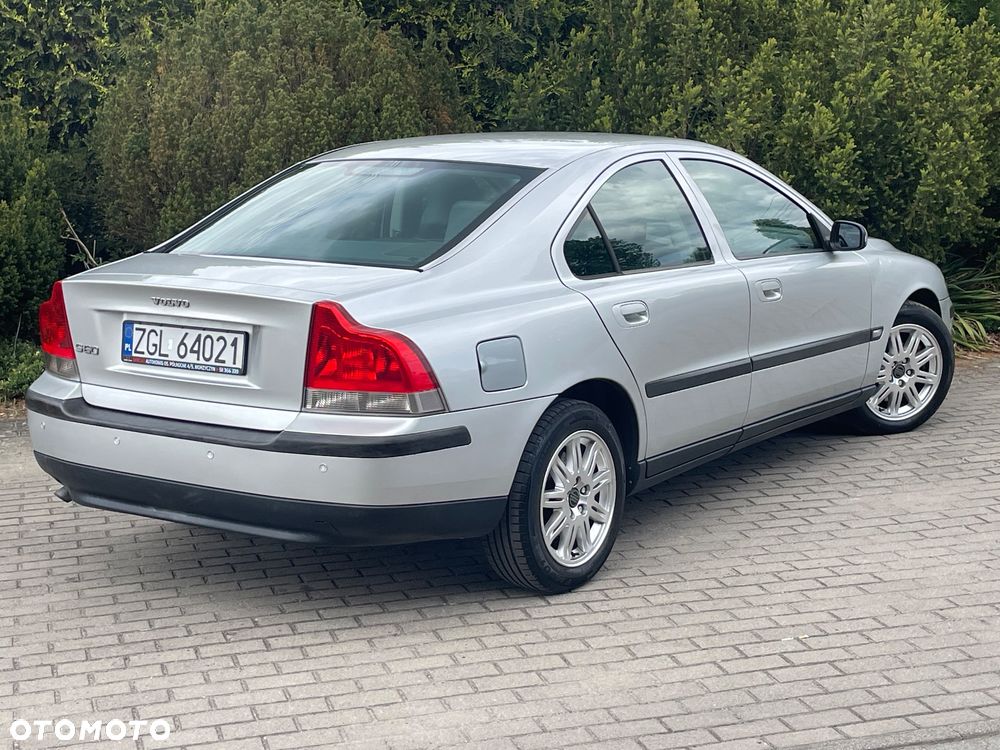 Volvo S60 2.4 Optima - 17