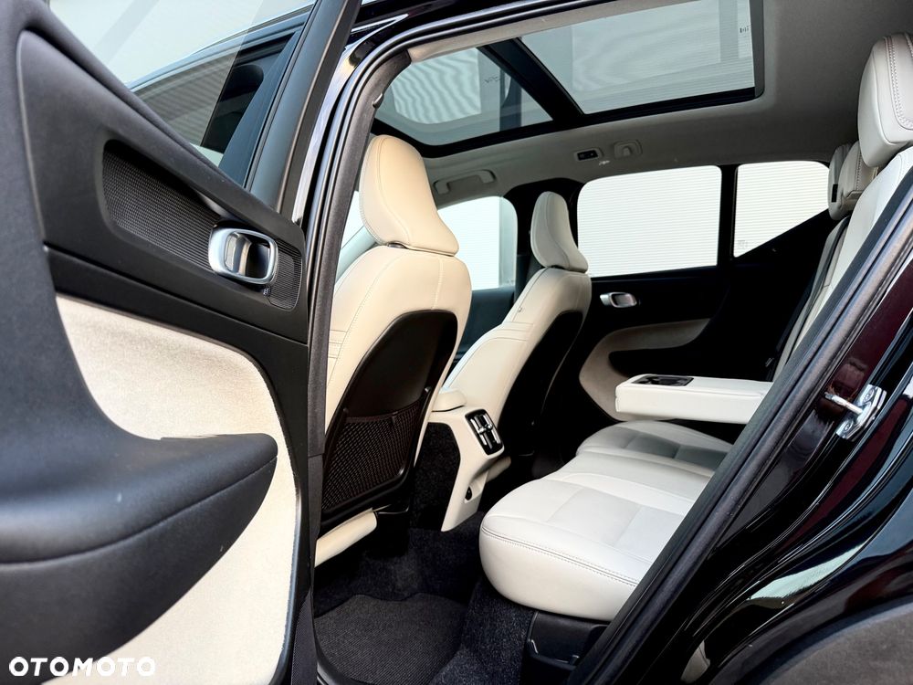 Volvo XC 40 D3 SCR Inscription - 25