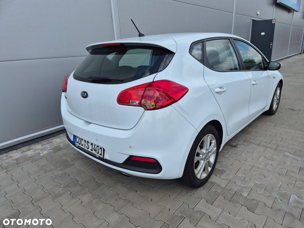 Kia Ceed 1.4 L - 7