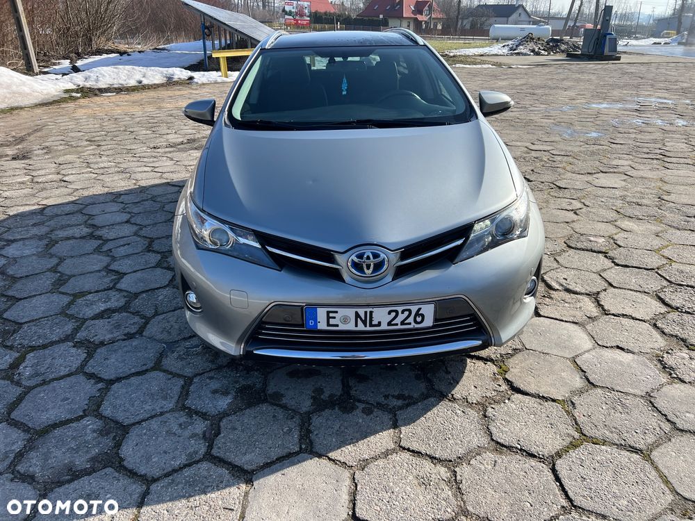 Toyota Auris 1.8 HSD Prestige NAVI - 2