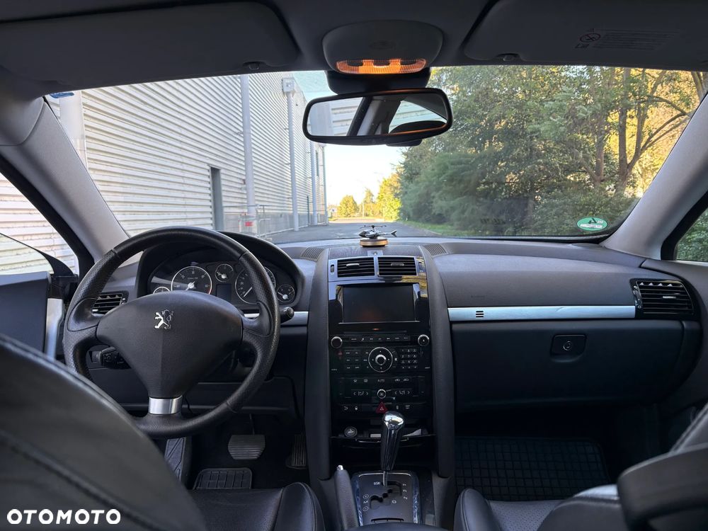 Peugeot 407 - 28