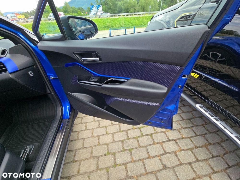 Toyota C-HR - 34