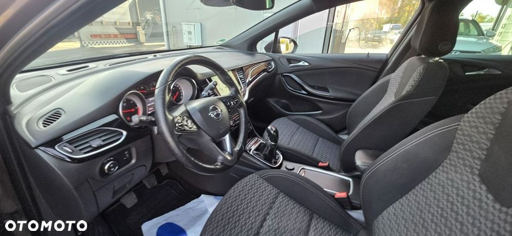 Opel Astra 1.6 D (CDTI) Start/Stop Innovation - 33