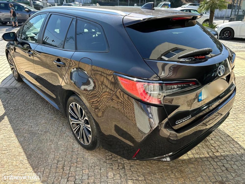 Toyota Corolla Touring Sports 1.8 Hybrid Comfort+P.Sport - 3