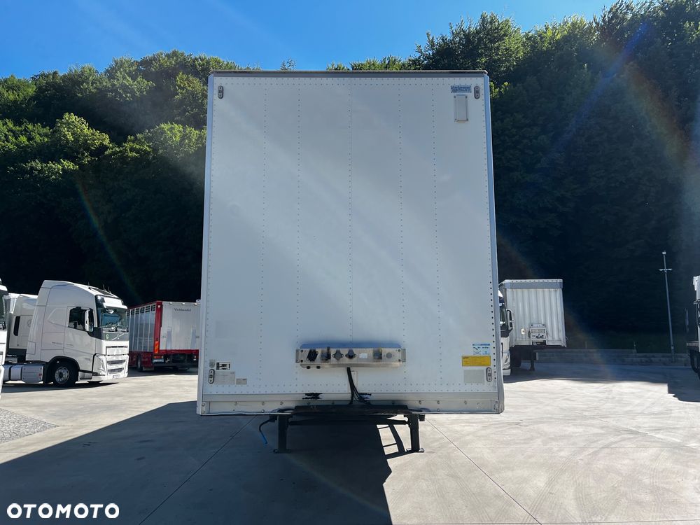 Talson Naczepa Izoterma Pojemnościowa // 3.03cm // Rolki // 105m3 // - 10