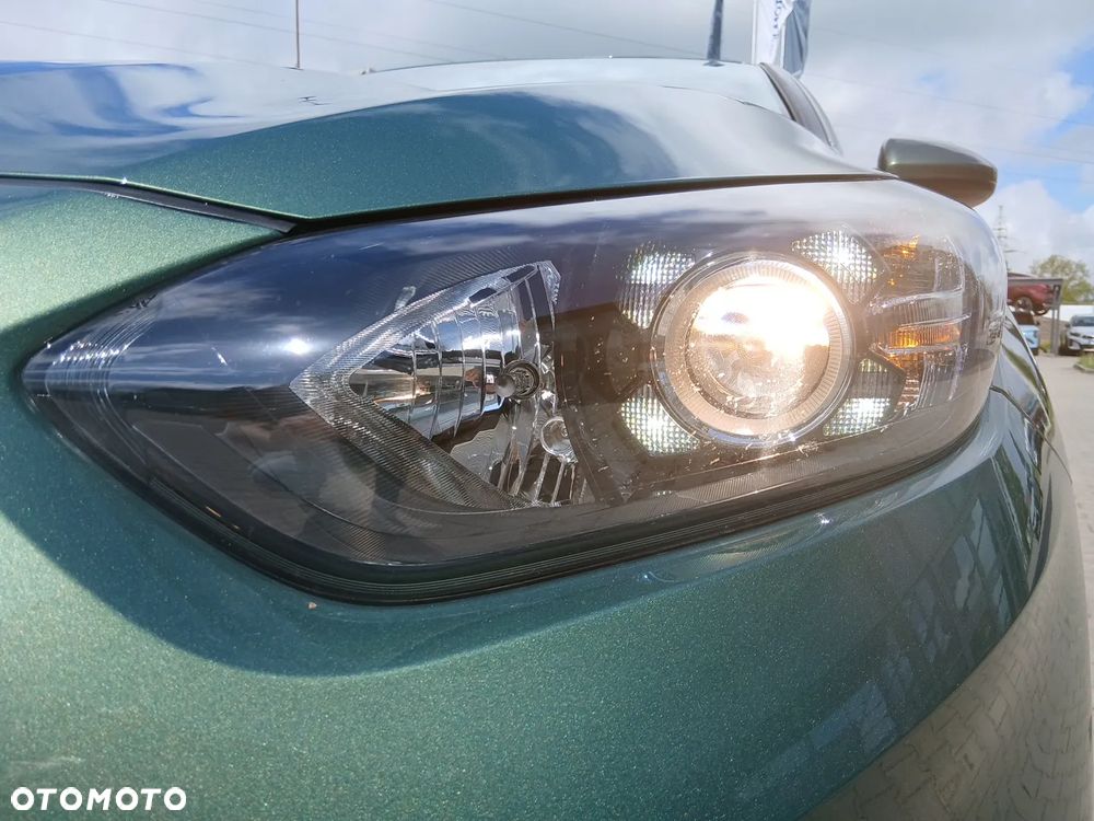 Kia Ceed 1.5 T-GDI M - 10