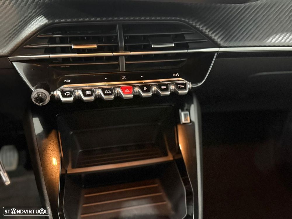 Peugeot 2008 1.2 PureTech Active - 10