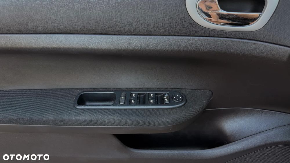 Peugeot 307 CC - 9