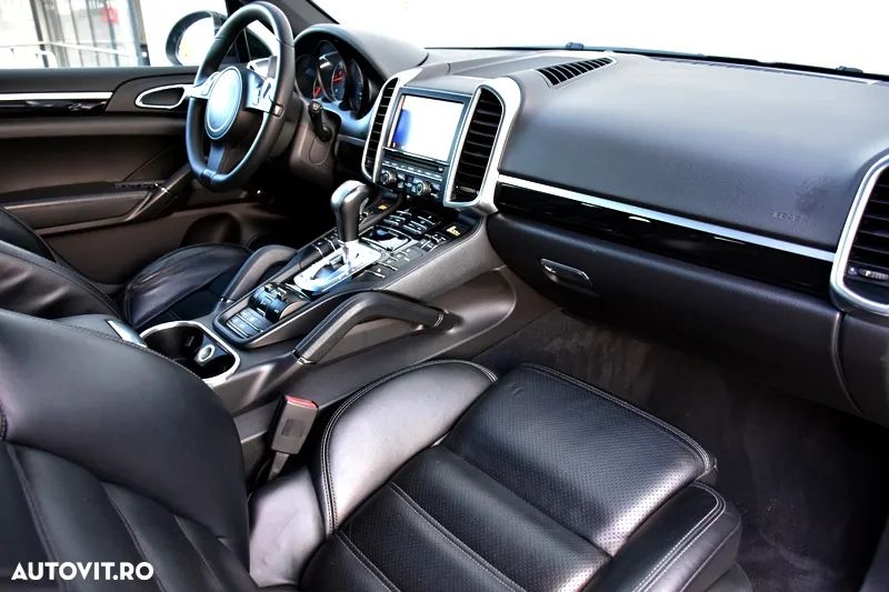 Porsche Cayenne Diesel Tiptronic S - 19