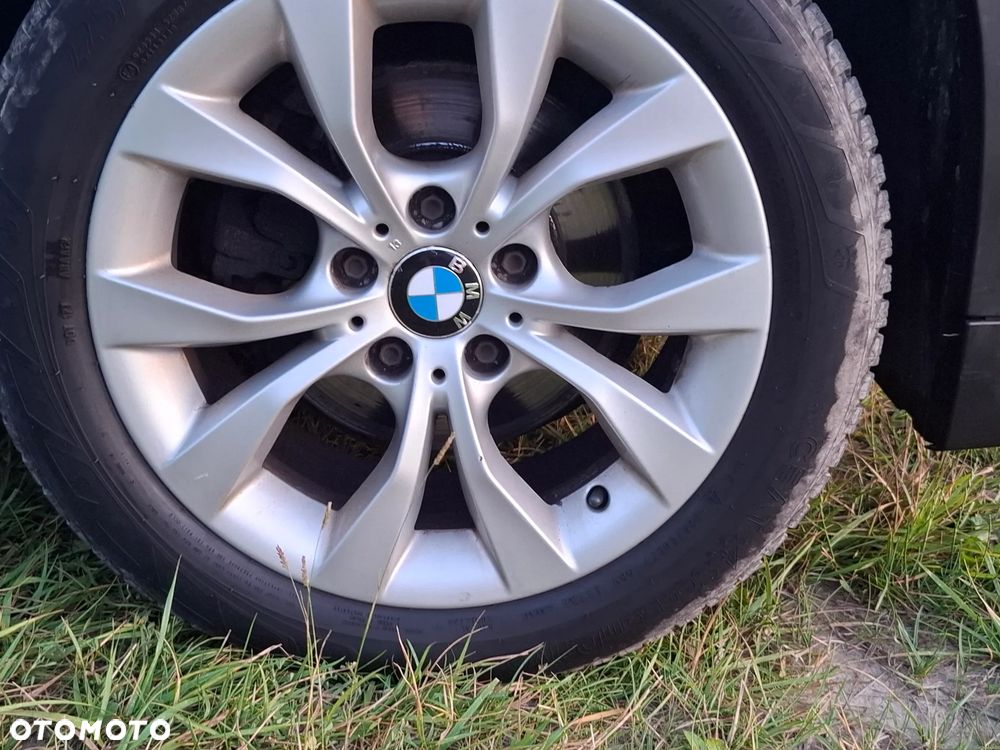 BMW X1 xDrive18d - 15