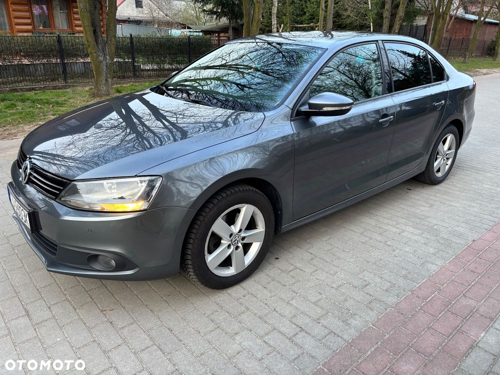 Volkswagen Jetta 1.6 TDI DPF Trendline - 2