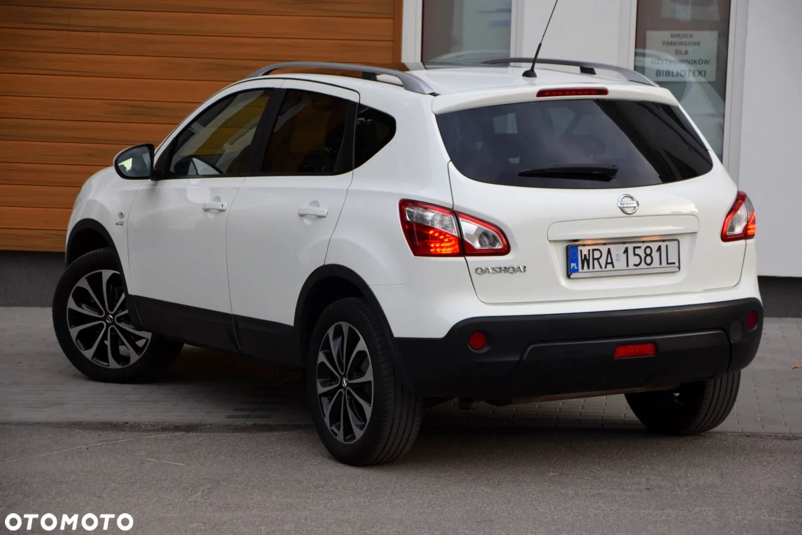 Nissan Qashqai 2.0 tekna - 10