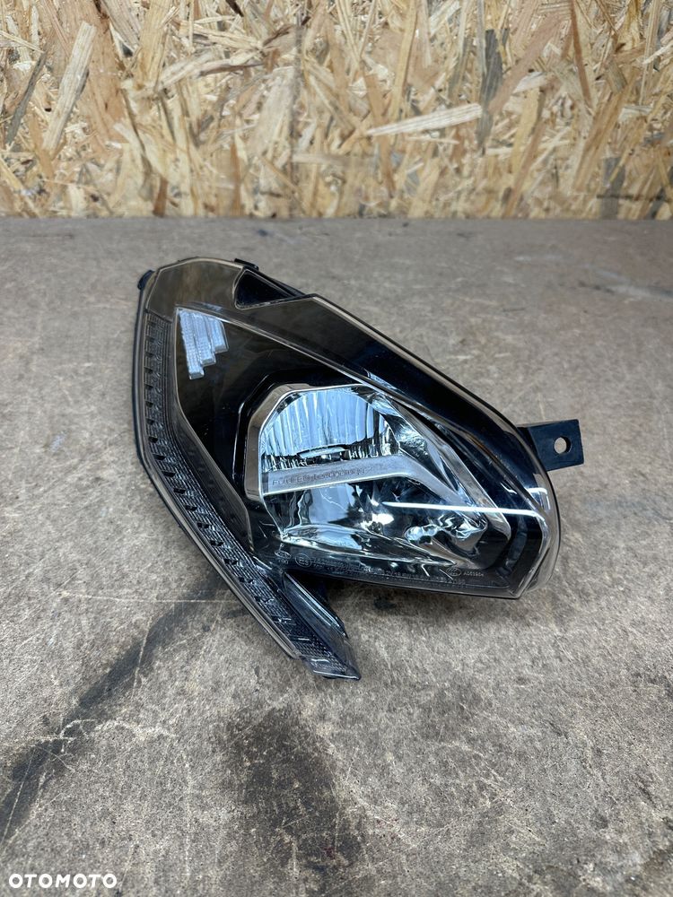 PEUGEOT METROPOLIS PULSION LAMPA PRAWA 1179331400 - 1
